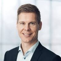 Mark Kure Hansen fra Kure Search udtaler sig om samarbejdet med Sanocast, som har stået for rådgivning og assistance med programmering